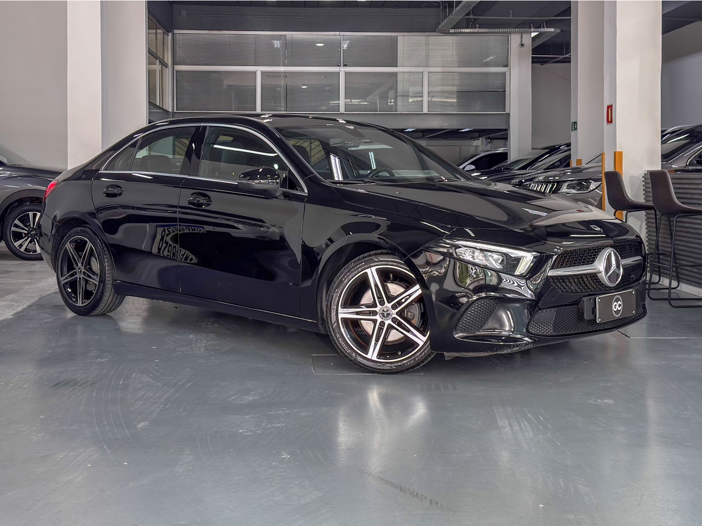 MERCEDES-BENZ A 200
