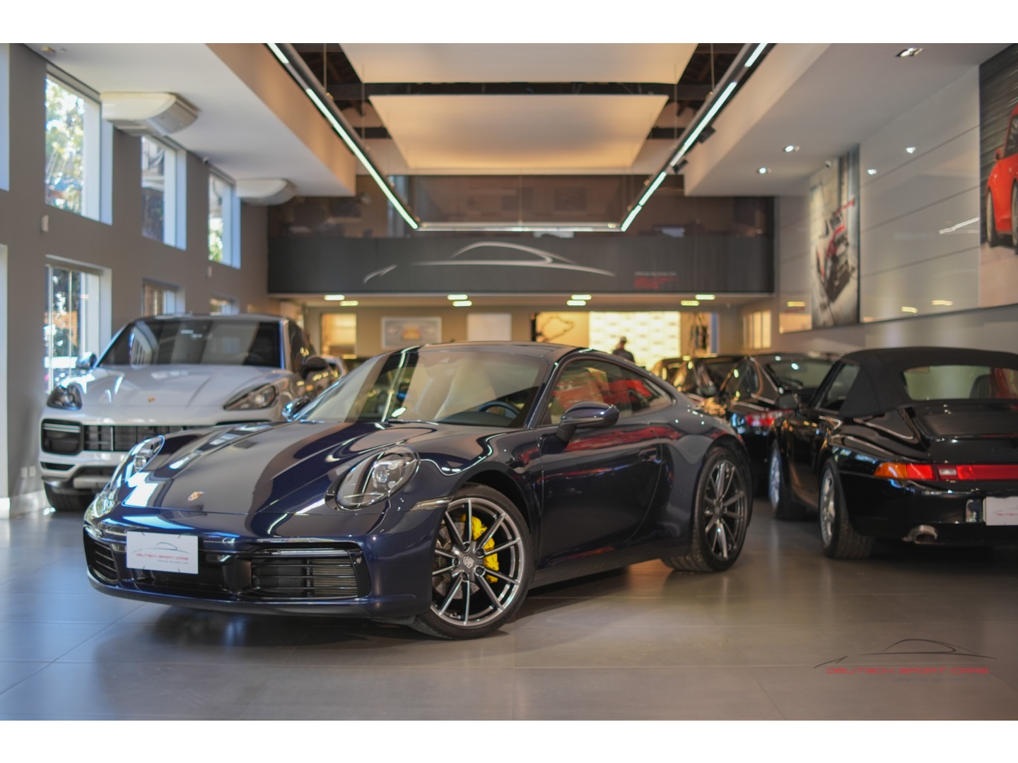 PORSCHE 911