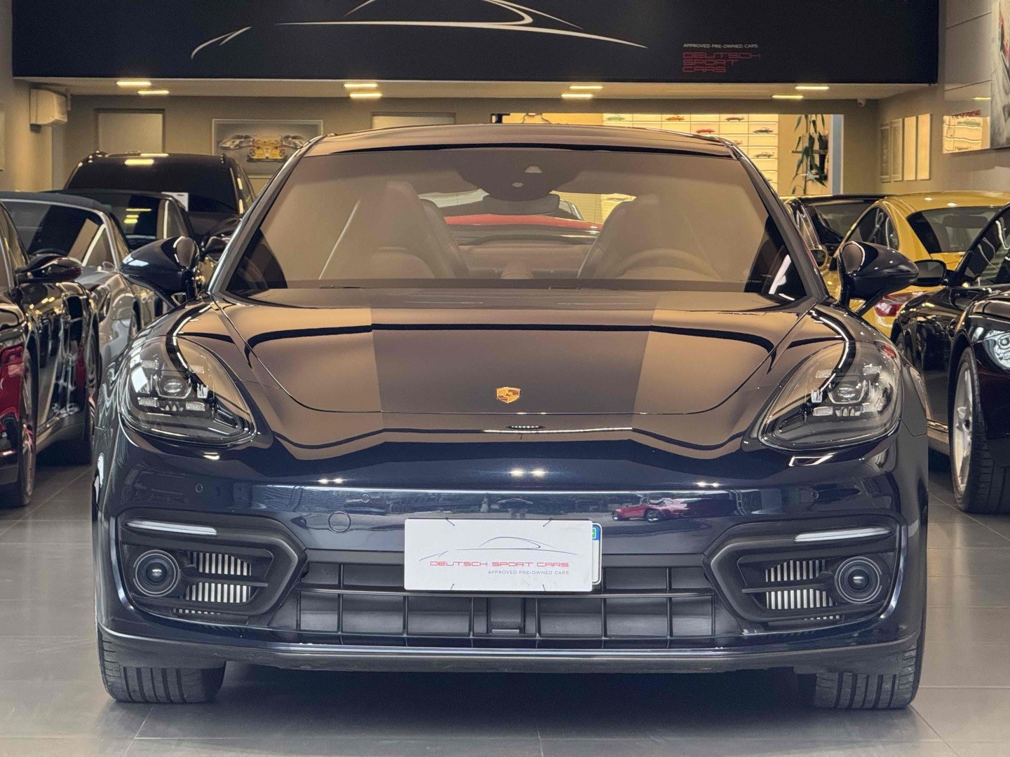 PORSCHE PANAMERA