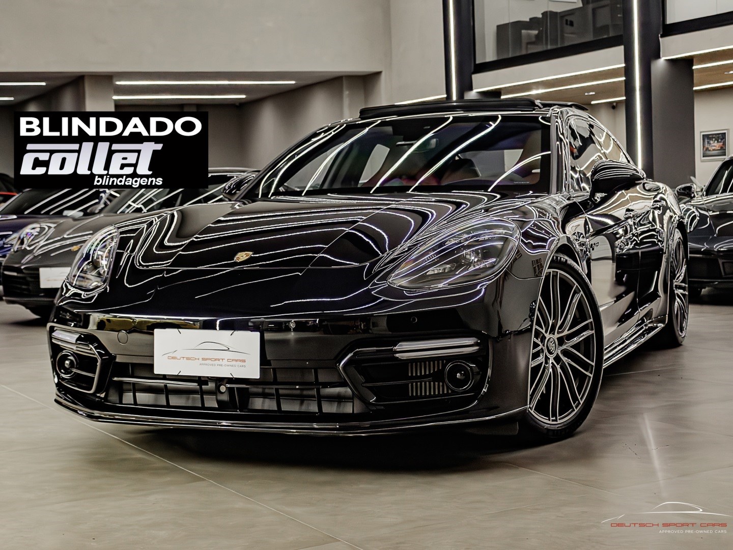 PORSCHE PANAMERA