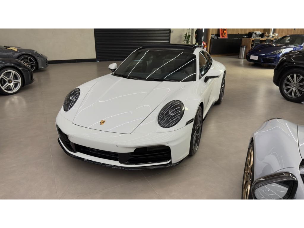 PORSCHE 911