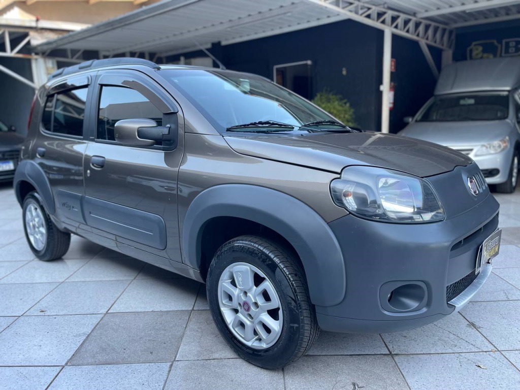 FIAT UNO