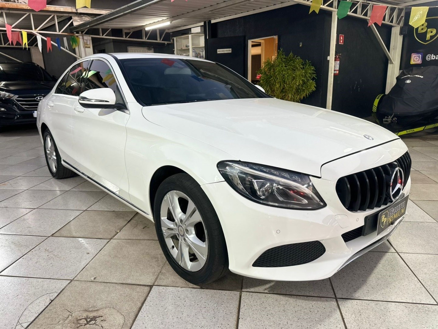 MERCEDES-BENZ C 180