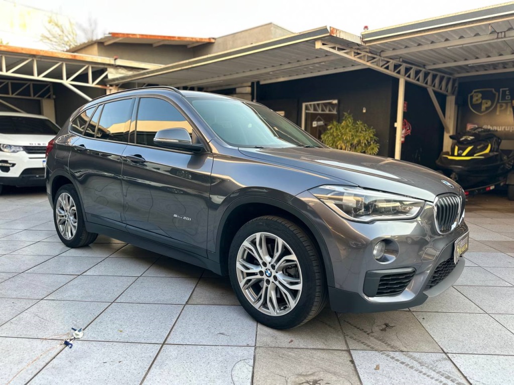BMW X1