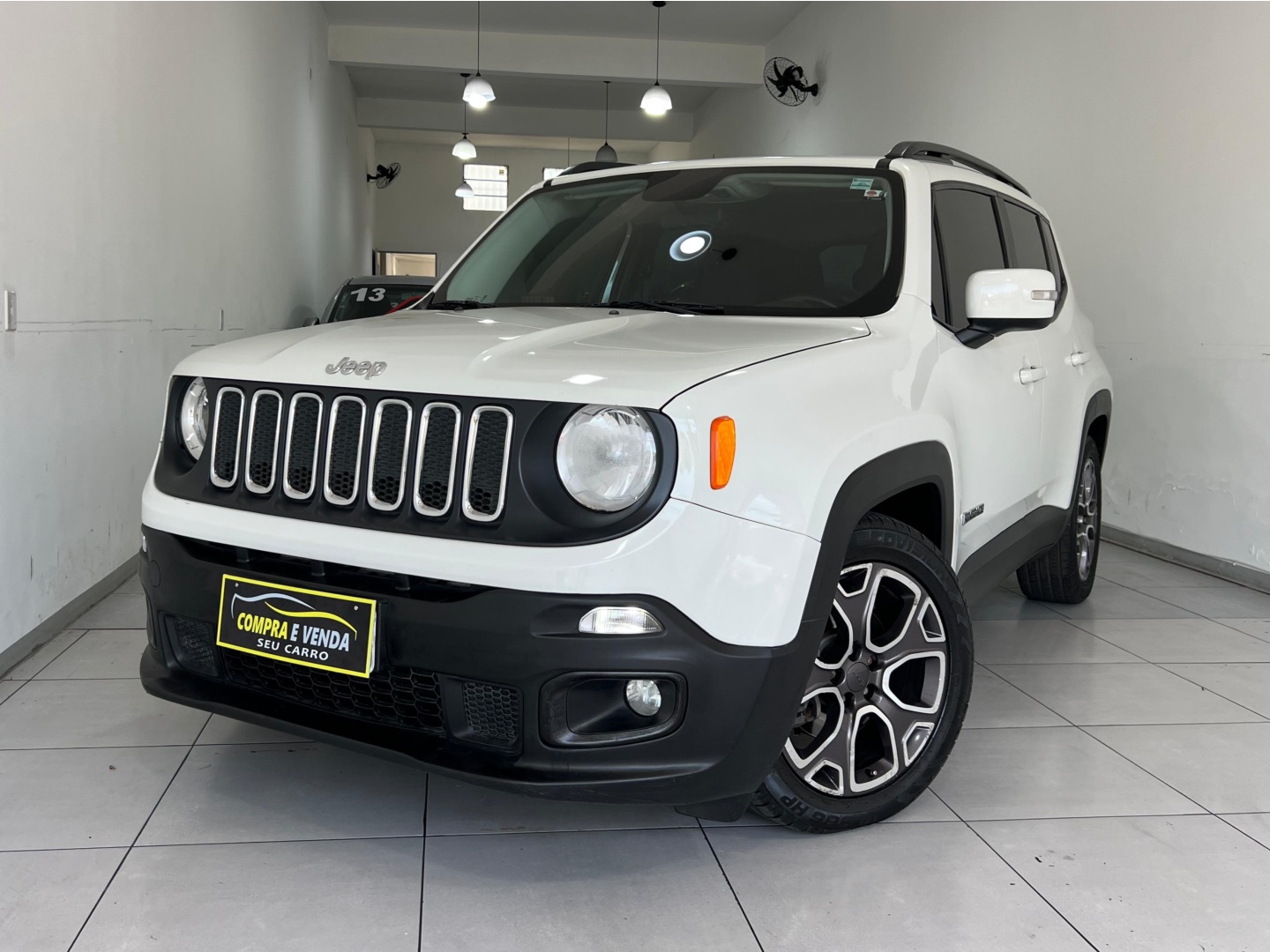 JEEP RENEGADE 1.8 16V FLEX LONGITUDE 4P AUTOMÁTICO
