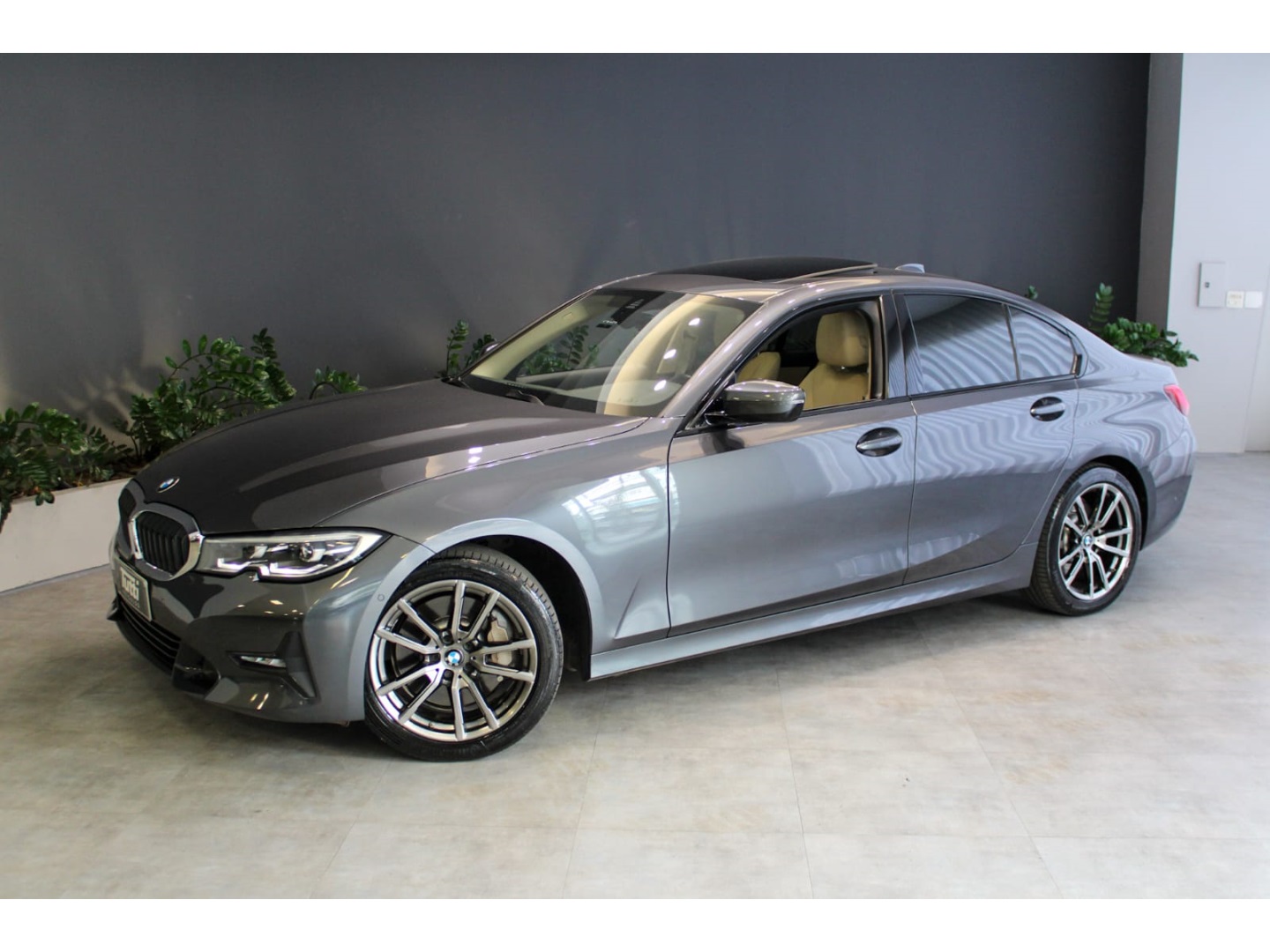 BMW 330i 2.0 16V TURBO GASOLINA SPORT AUTOMÁTICO