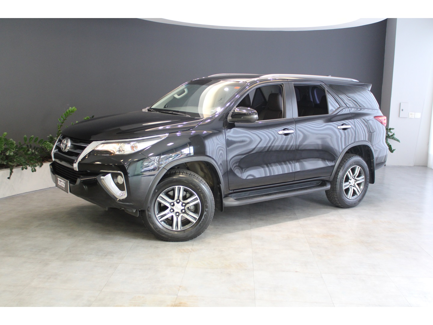 TOYOTA HILUX SW4 2.7 SRV 7 LUGARES 4X2 16V FLEX 4P AUTOMÁTICO