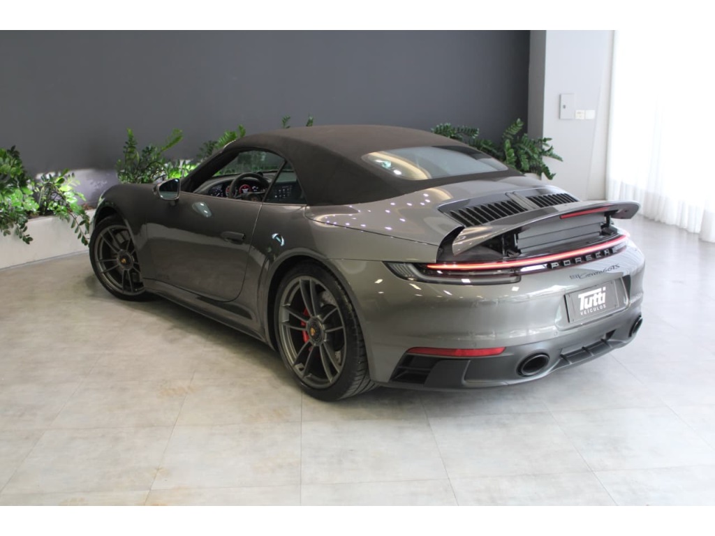 Porsche 911 2024