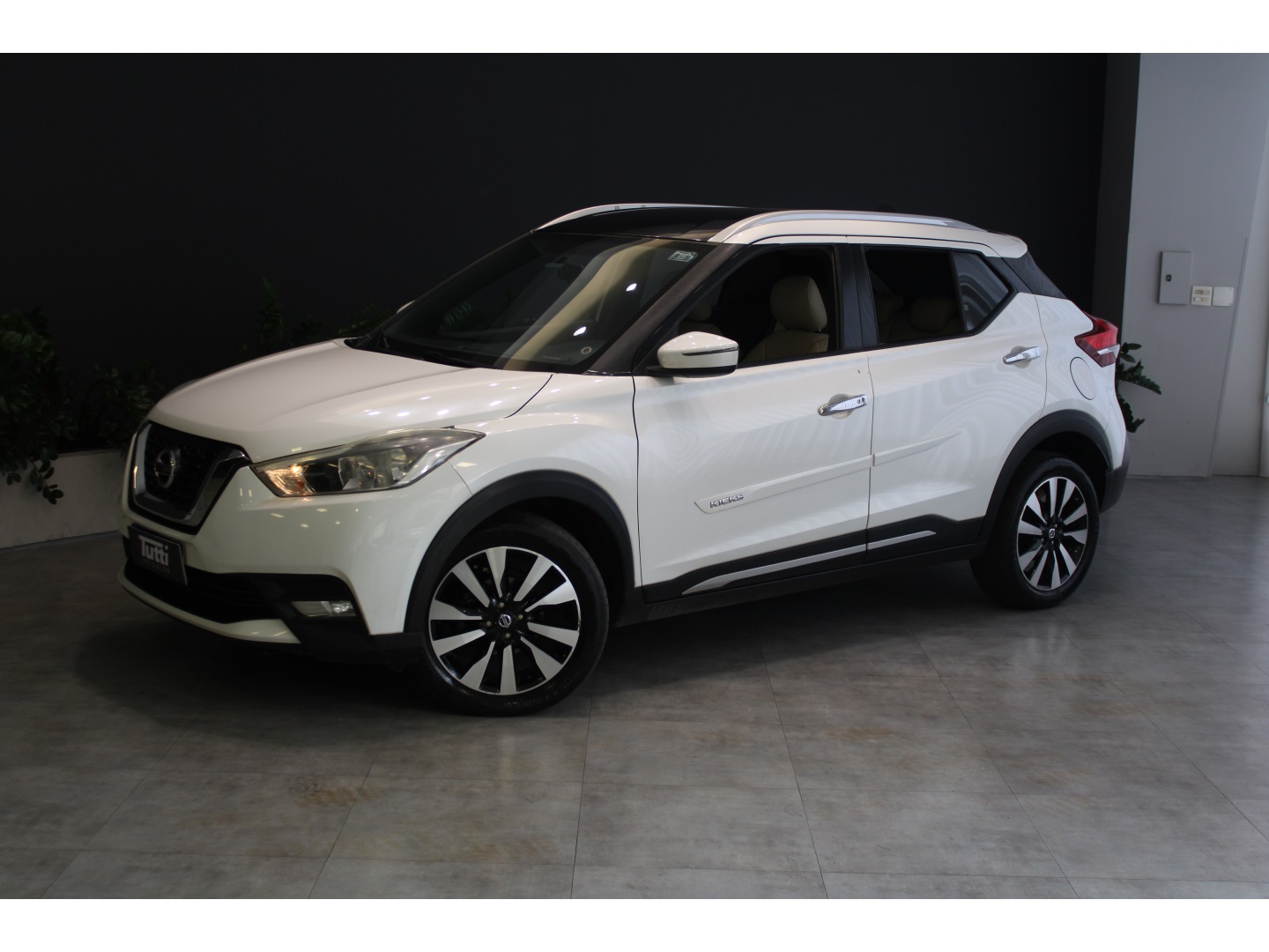 NISSAN KICKS 1.6 16V FLEXSTART SV 4P XTRONIC