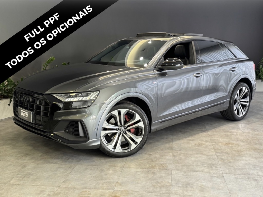 Audi Q8 2023