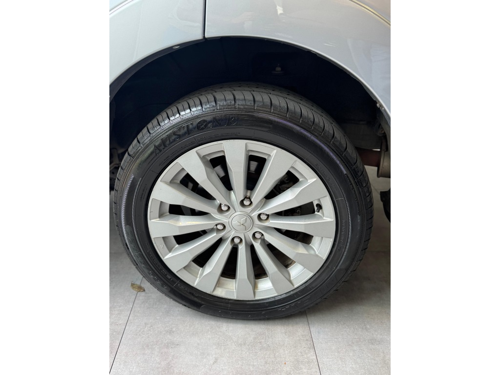 Mitsubishi PAJERO FULL 2015