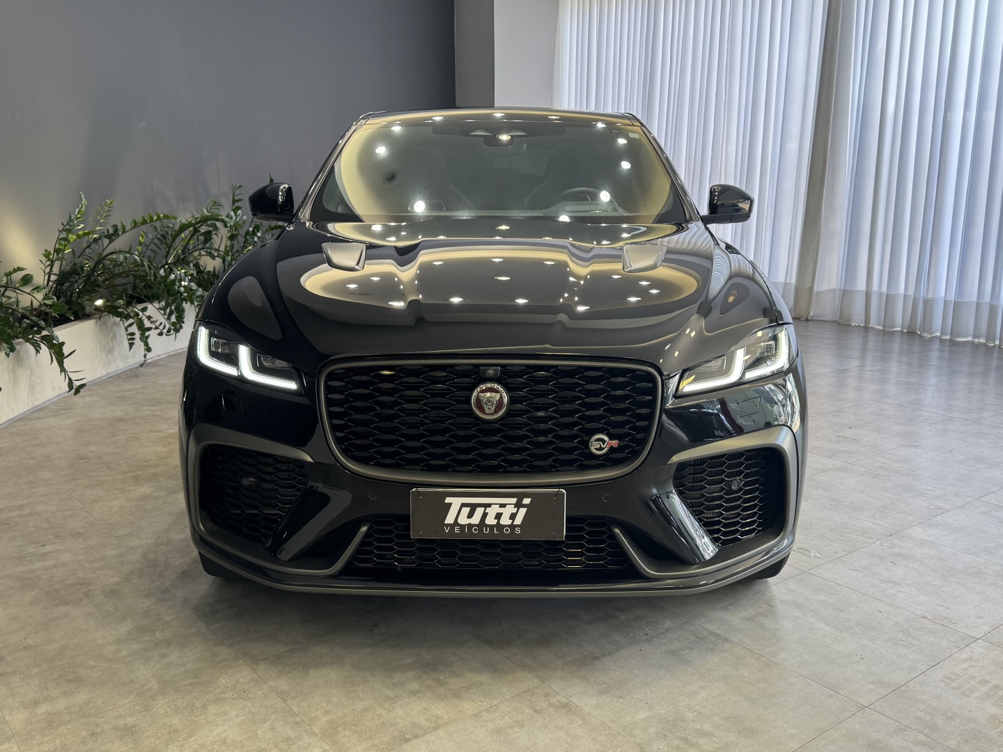 Jaguar F-PACE 2023