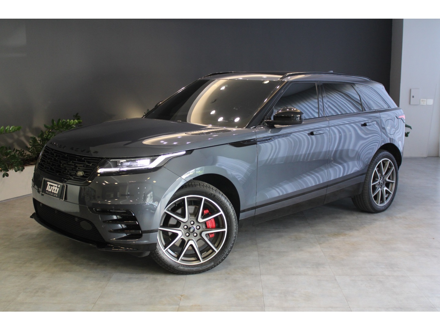 Land Rover RANGE ROVER VELAR 2024