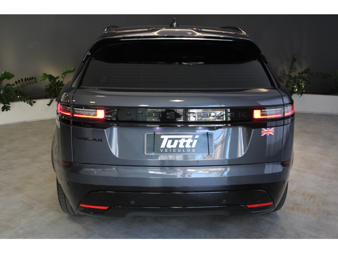 Land Rover RANGE ROVER VELAR 2024