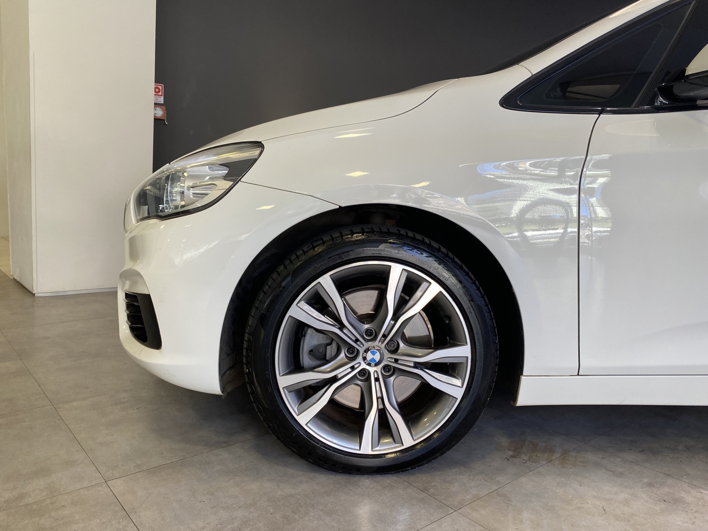 BMW 225i 2016
