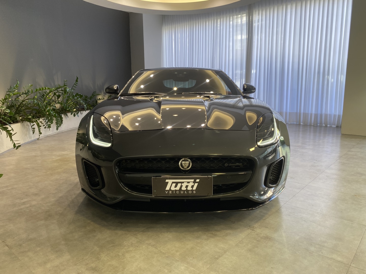 Jaguar F-TYPE 2019