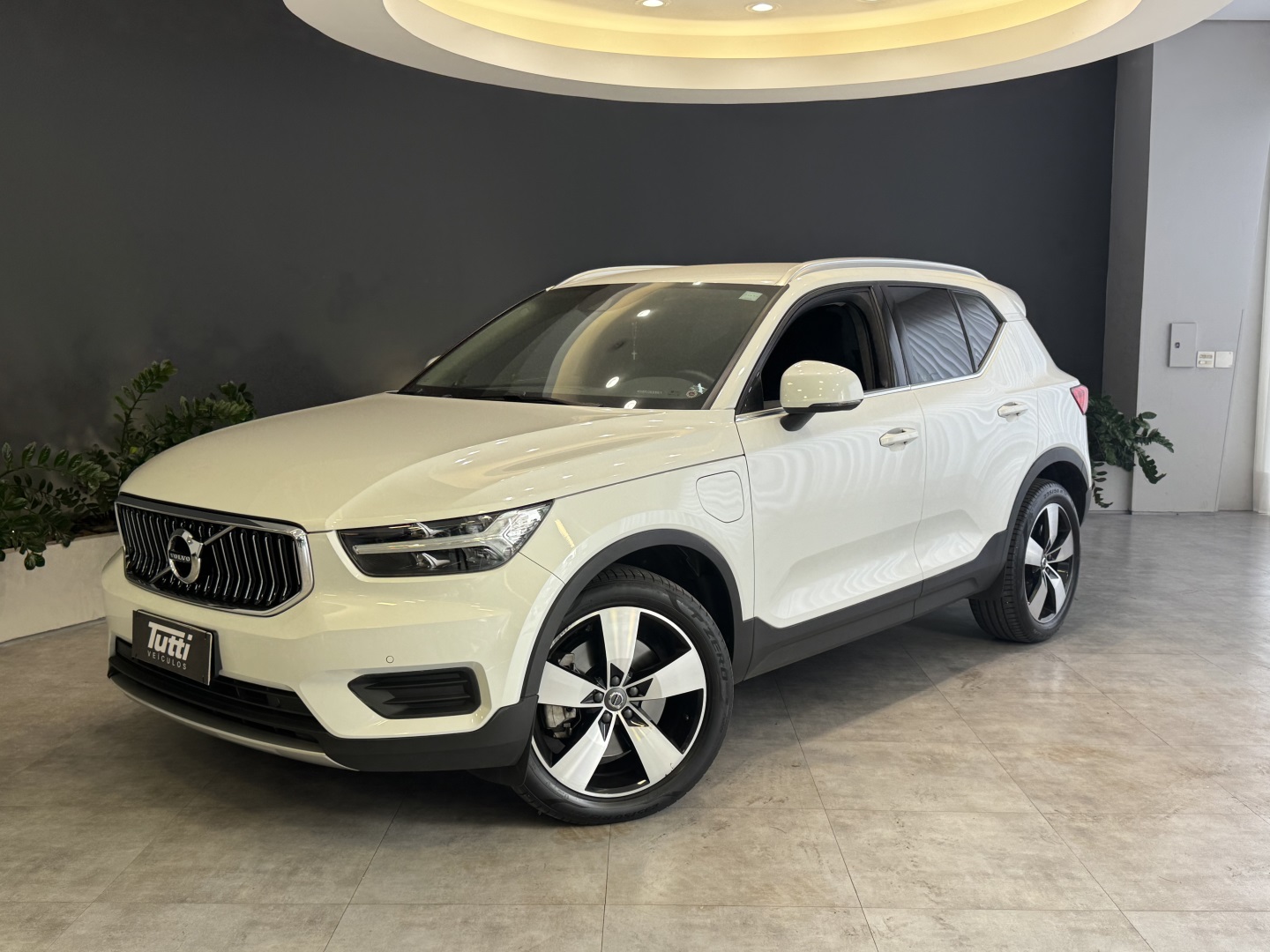VOLVO XC40 1.5 T5 RECHARGE INSCRIPTION EXPRESSION GEARTRONIC