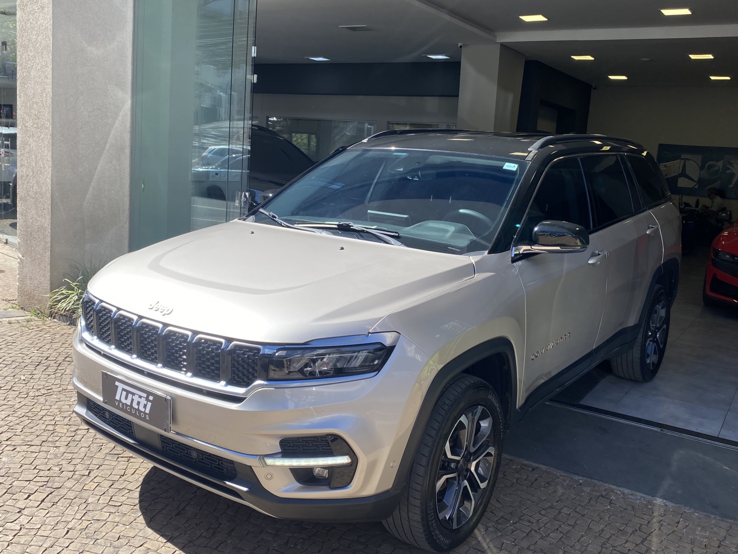 Jeep COMMANDER 2024