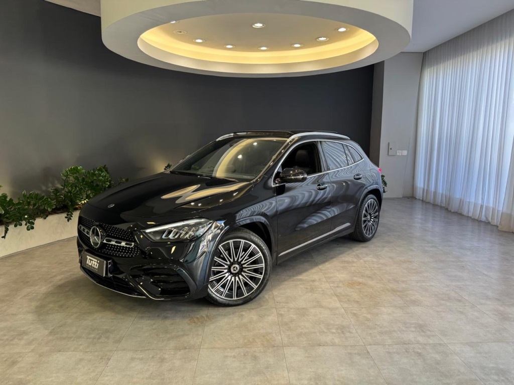 MERCEDES-BENZ GLA 200 1.3 MHEV AMG LINE 7G-DCT