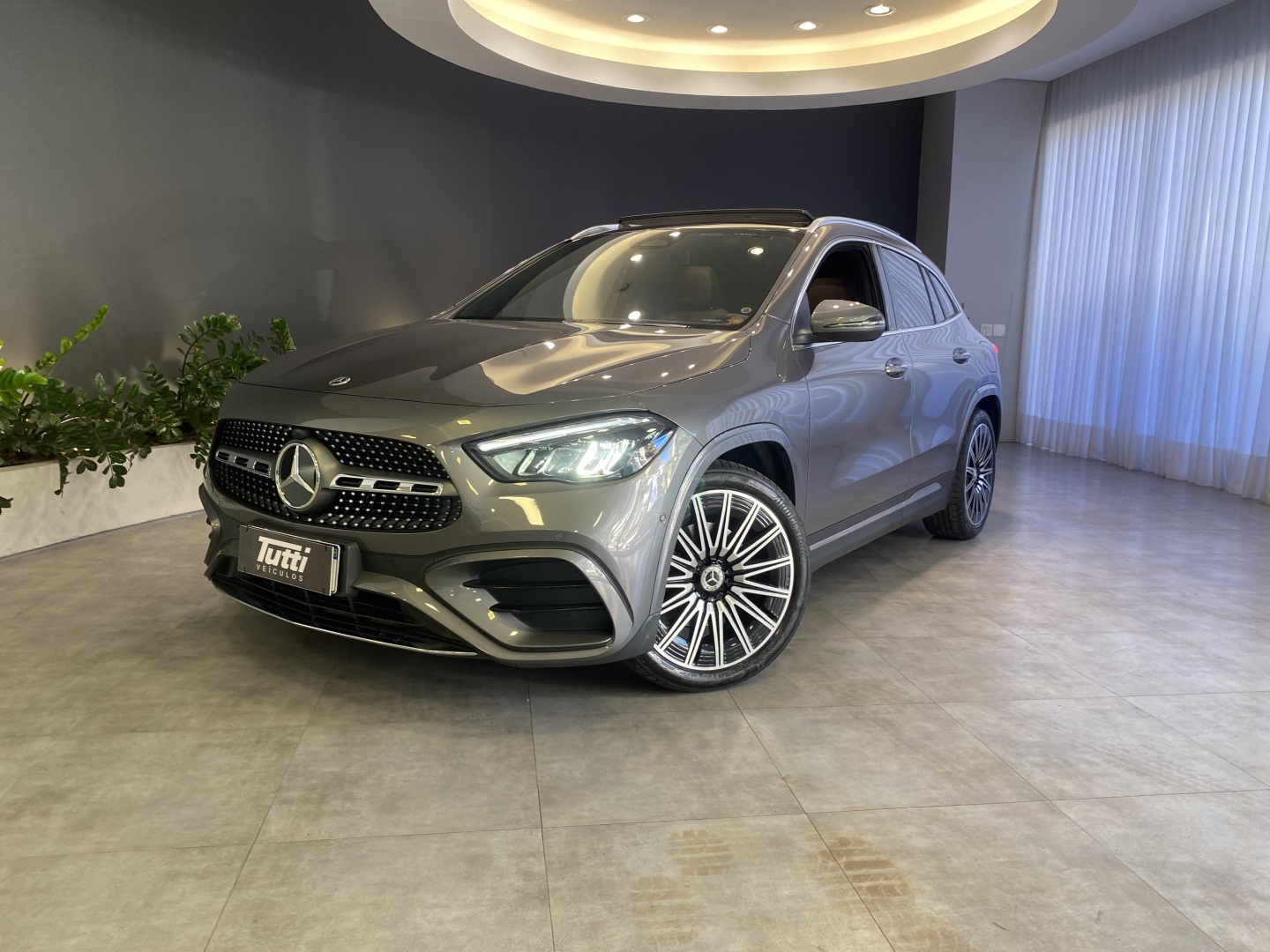 MERCEDES-BENZ GLA 200 1.3 MHEV AMG LINE 7G-DCT