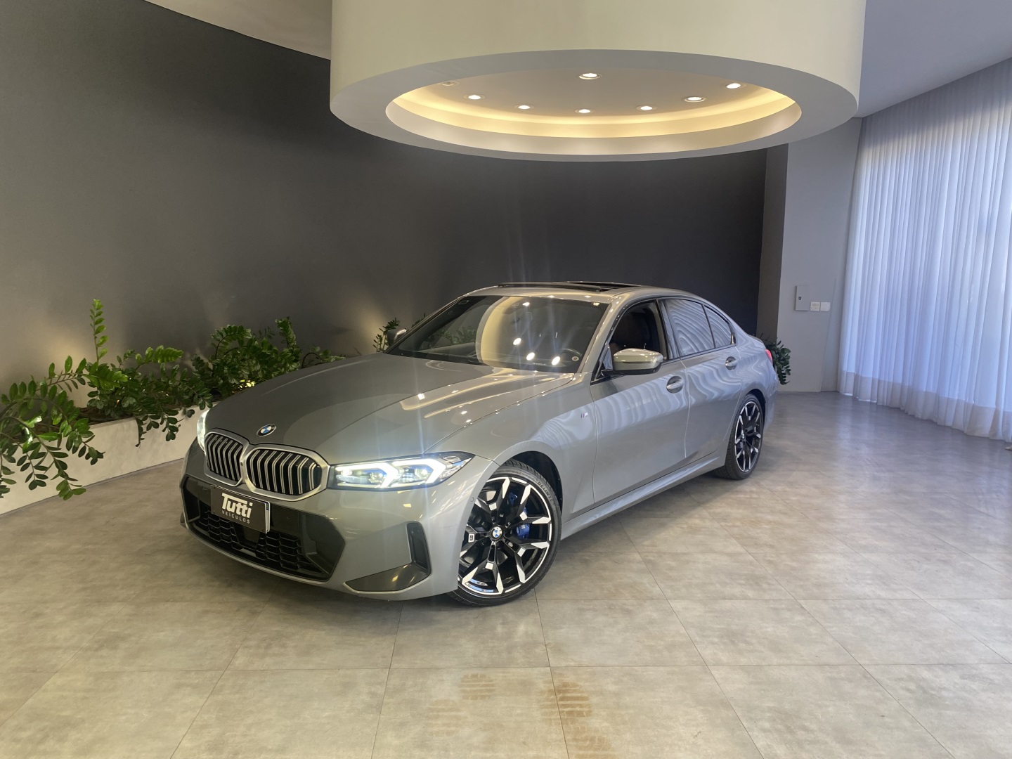 BMW 320i 2.0 16V TURBO FLEX M SPORT AUTOMÁTICO