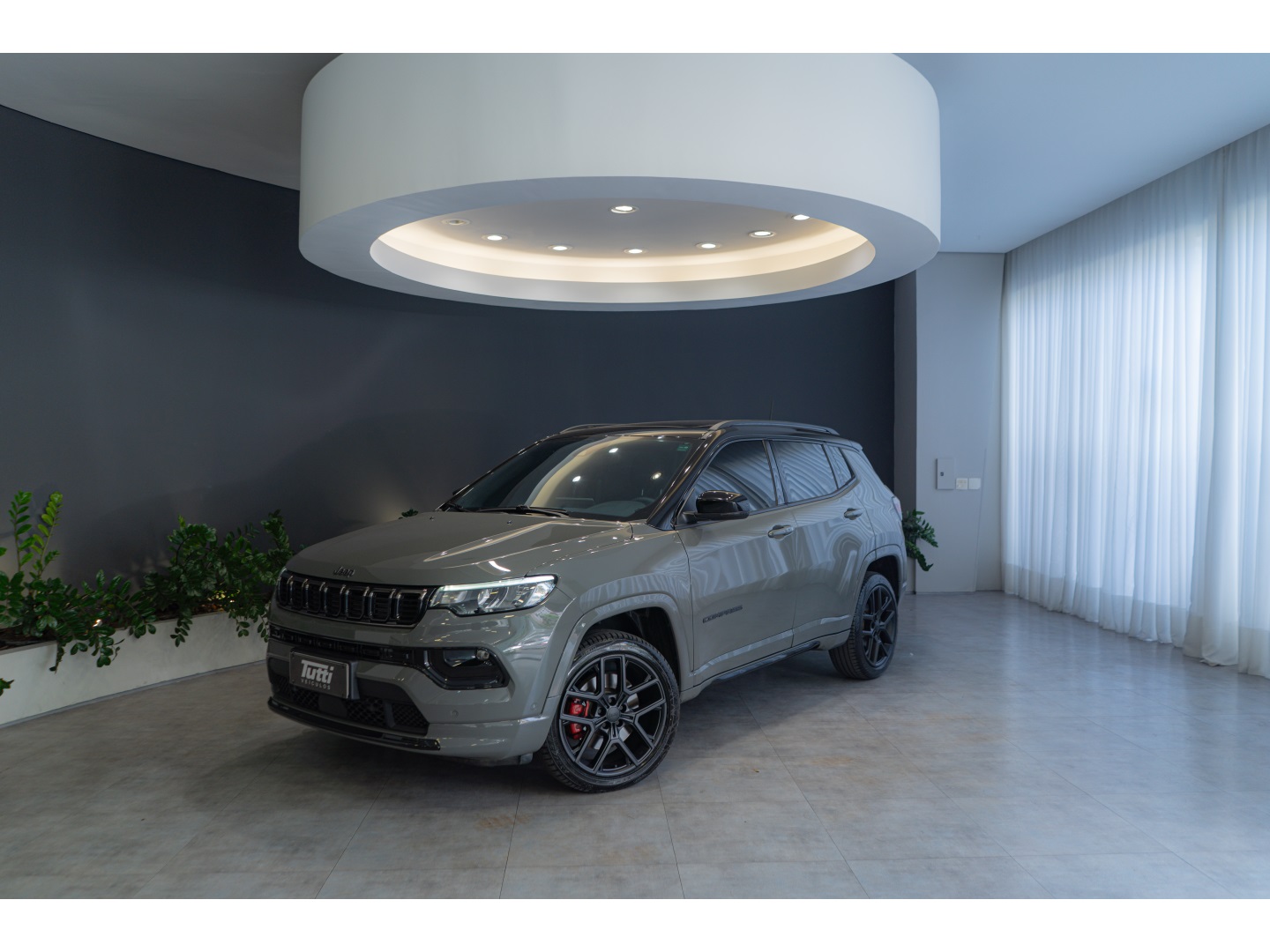JEEP COMPASS 2.0 HURRICANE 4 TURBO GASOLINA BLACKHAWK AT9