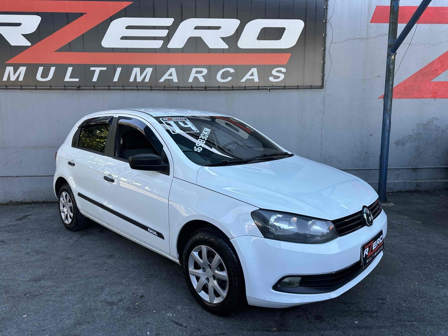 VOLKSWAGEN GOL