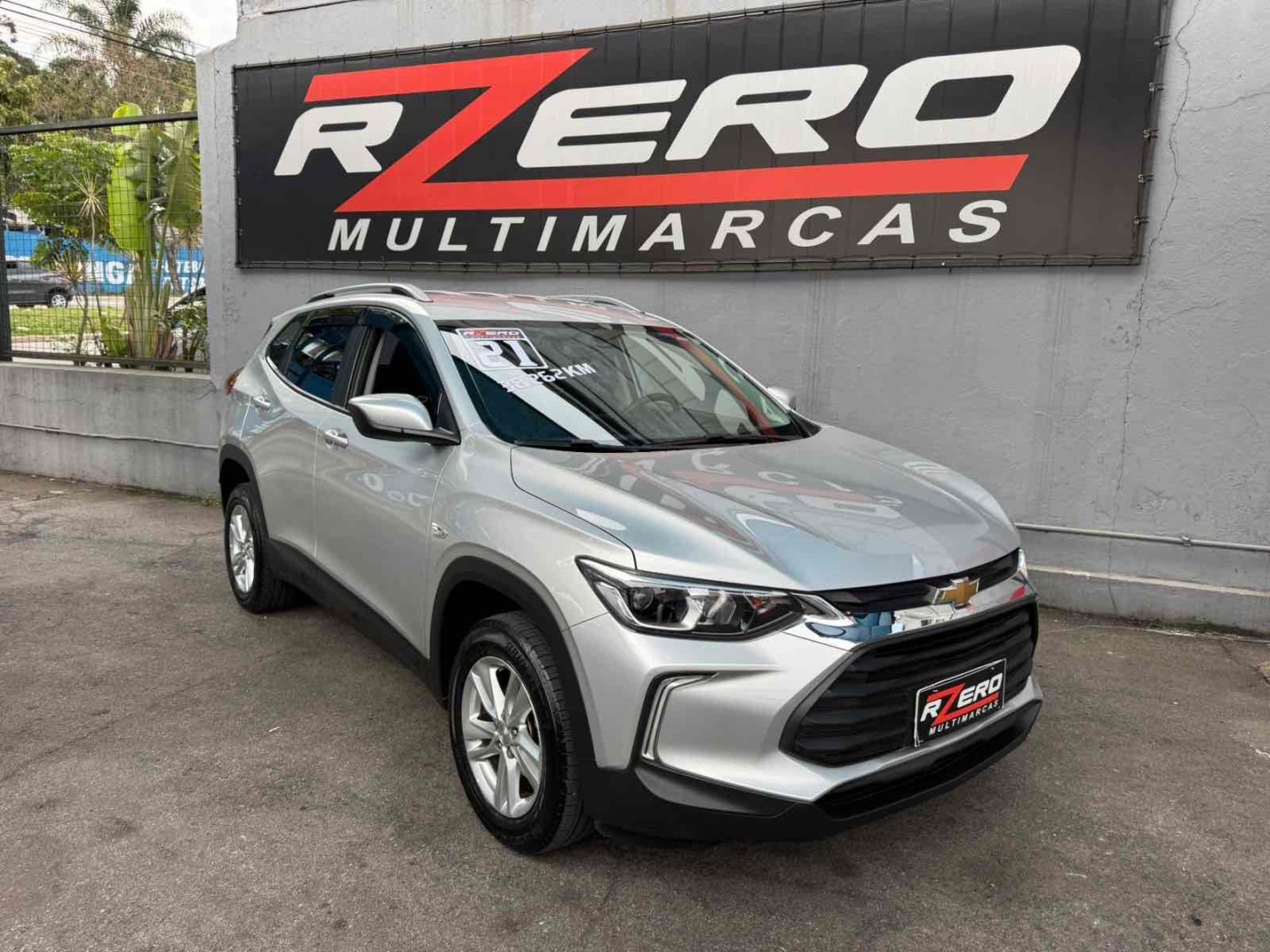 CHEVROLET TRACKER