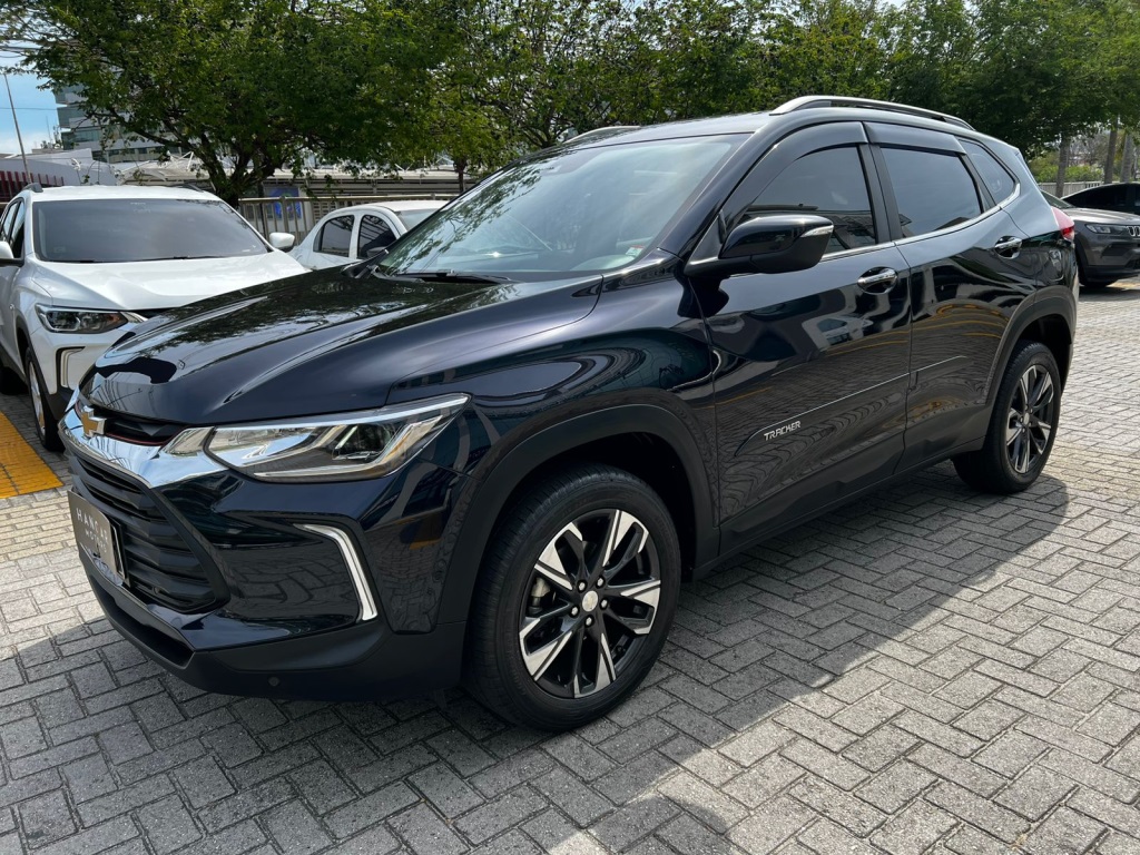CHEVROLET TRACKER