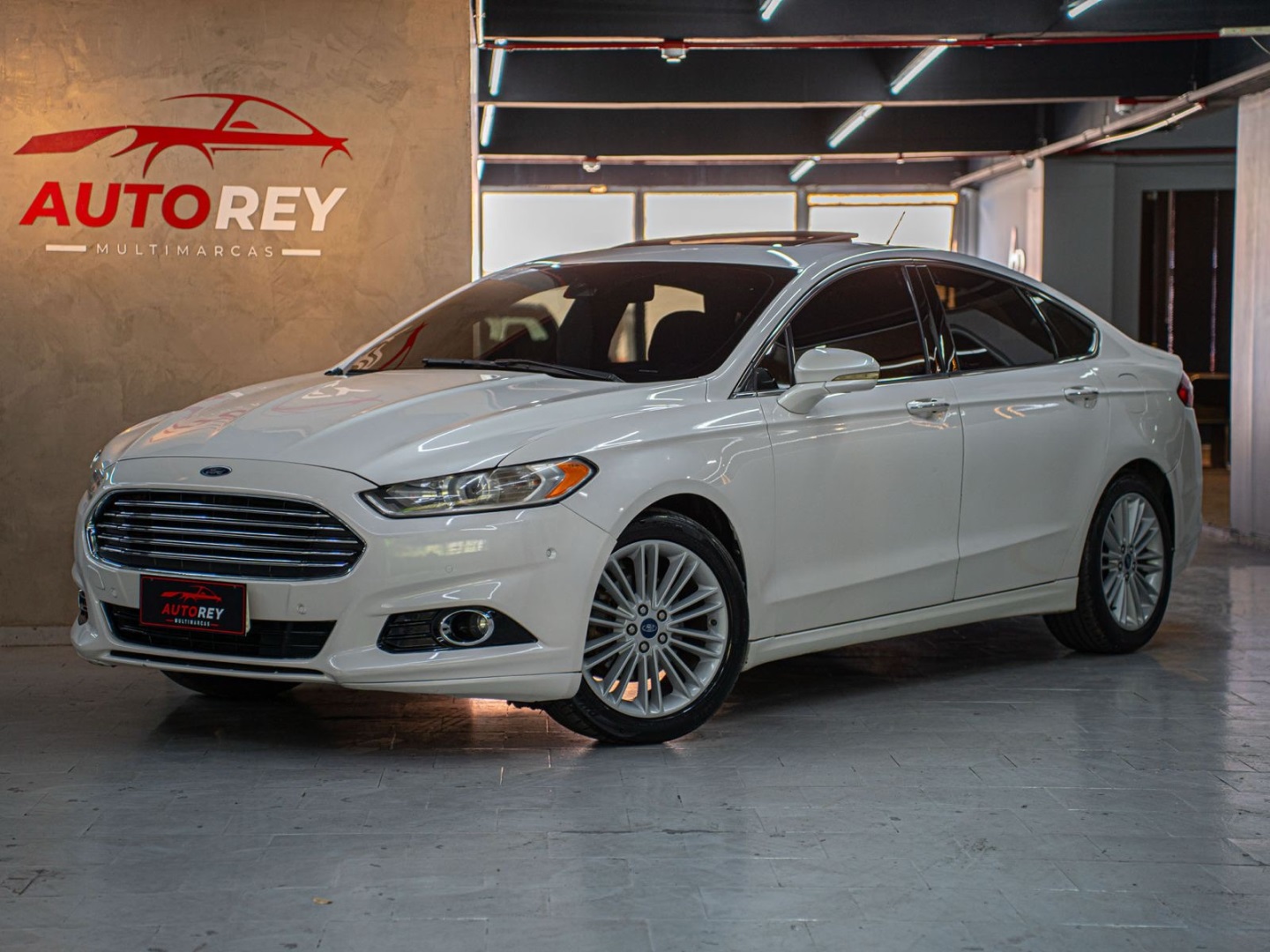 FORD FUSION 2.0 TITANIUM AWD 16V GASOLINA 4P AUTOMÁTICO