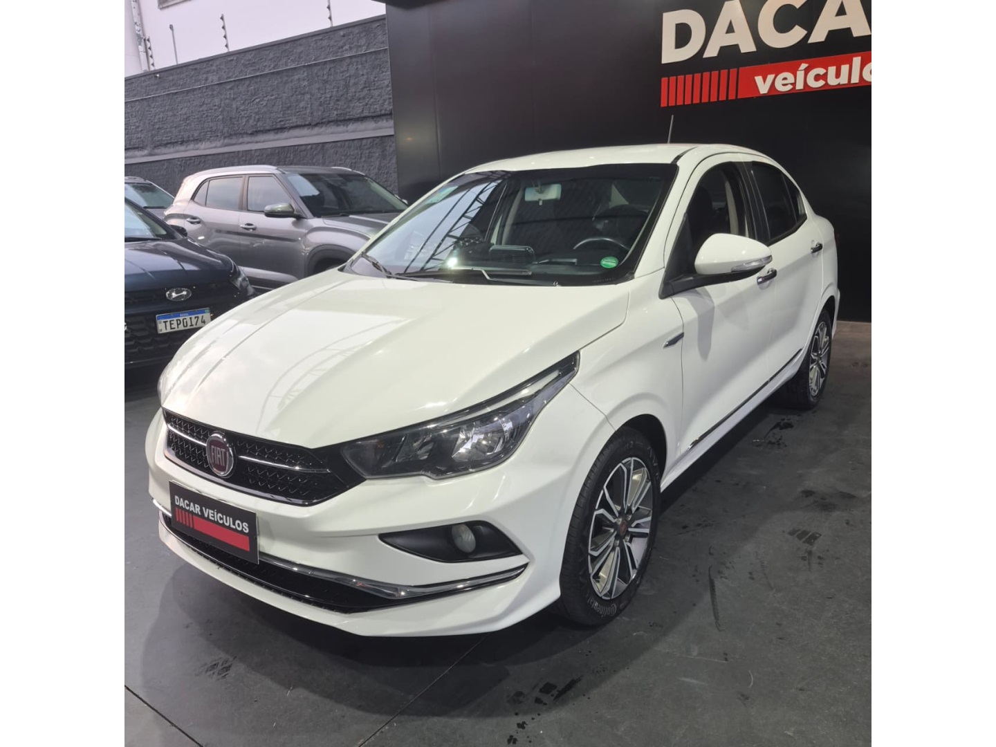 Fiat Cronos 1.8 E Torq Flex Precision - foto 2