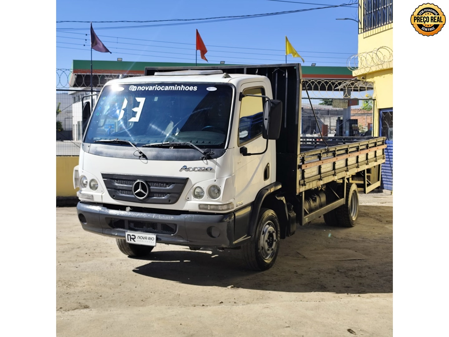 MERCEDES-BENZ ACCELO