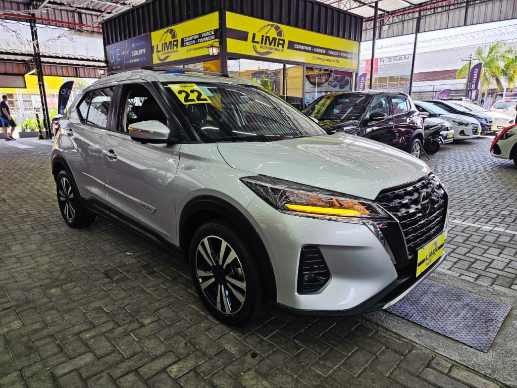 NISSAN KICKS