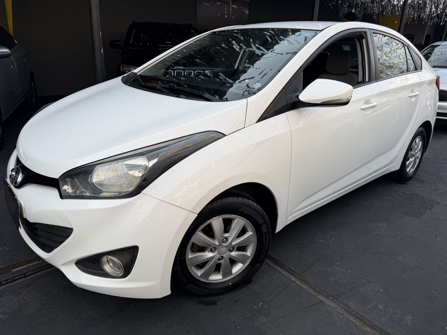 Hyundai HB20S 1.0 Comfort Plus 12V Flex 4P Manual - foto 14