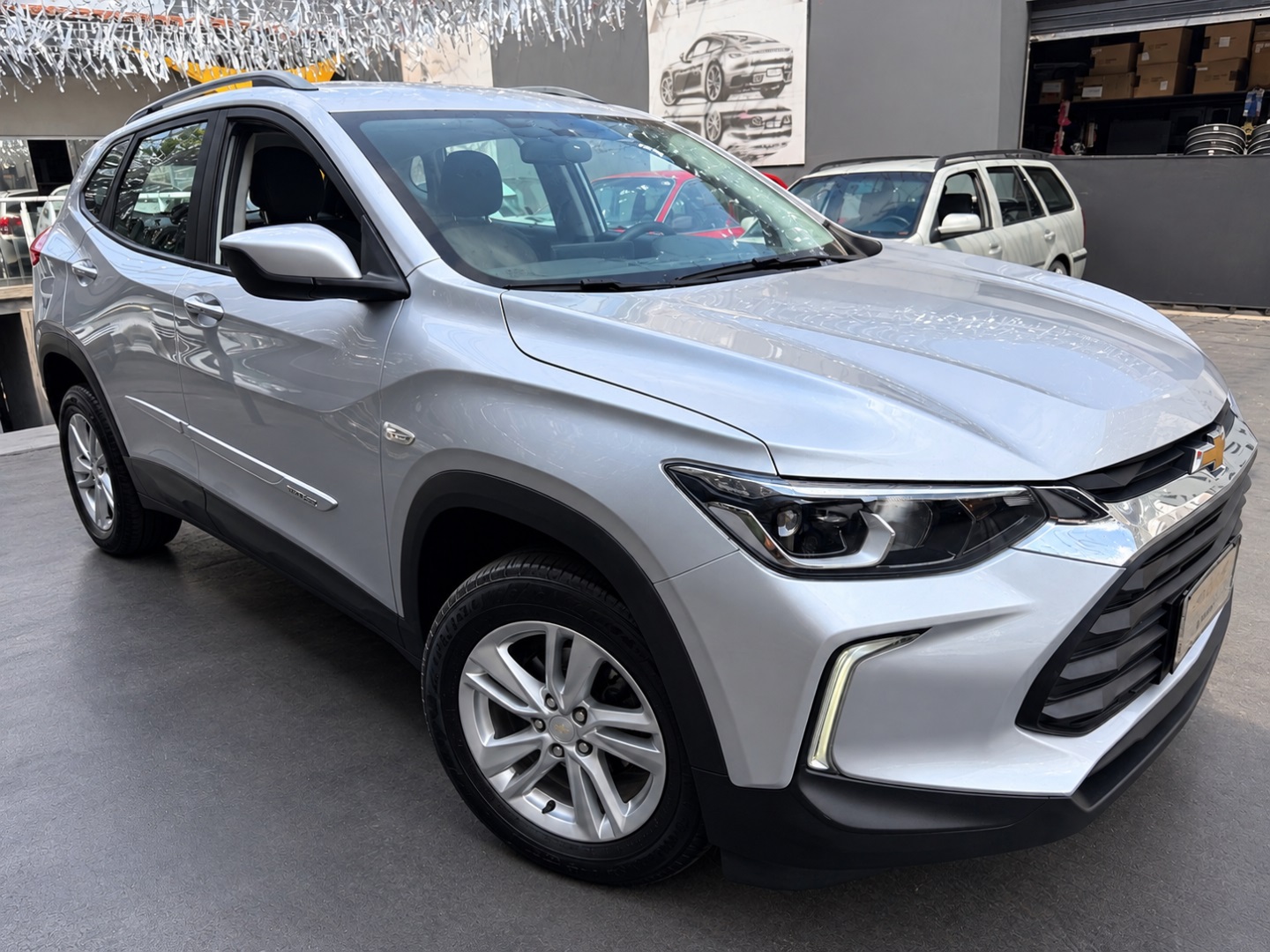 CHEVROLET TRACKER
