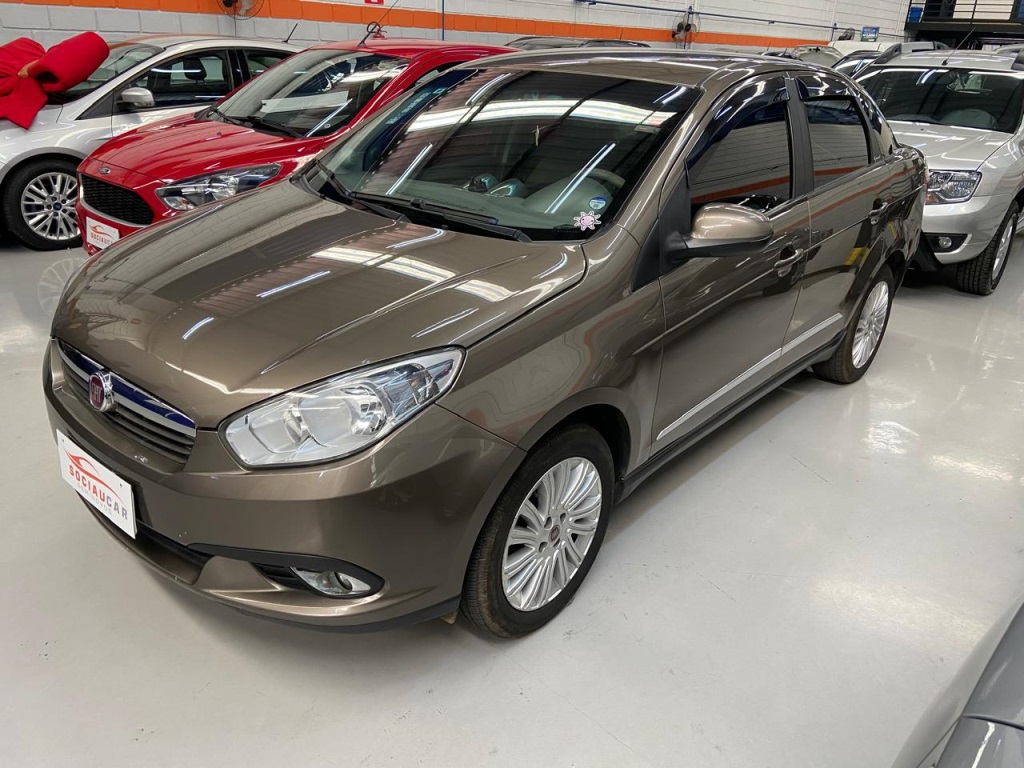 FIAT GRAND SIENA 1.6 MPI ESSENCE 16V FLEX 4P MANUAL