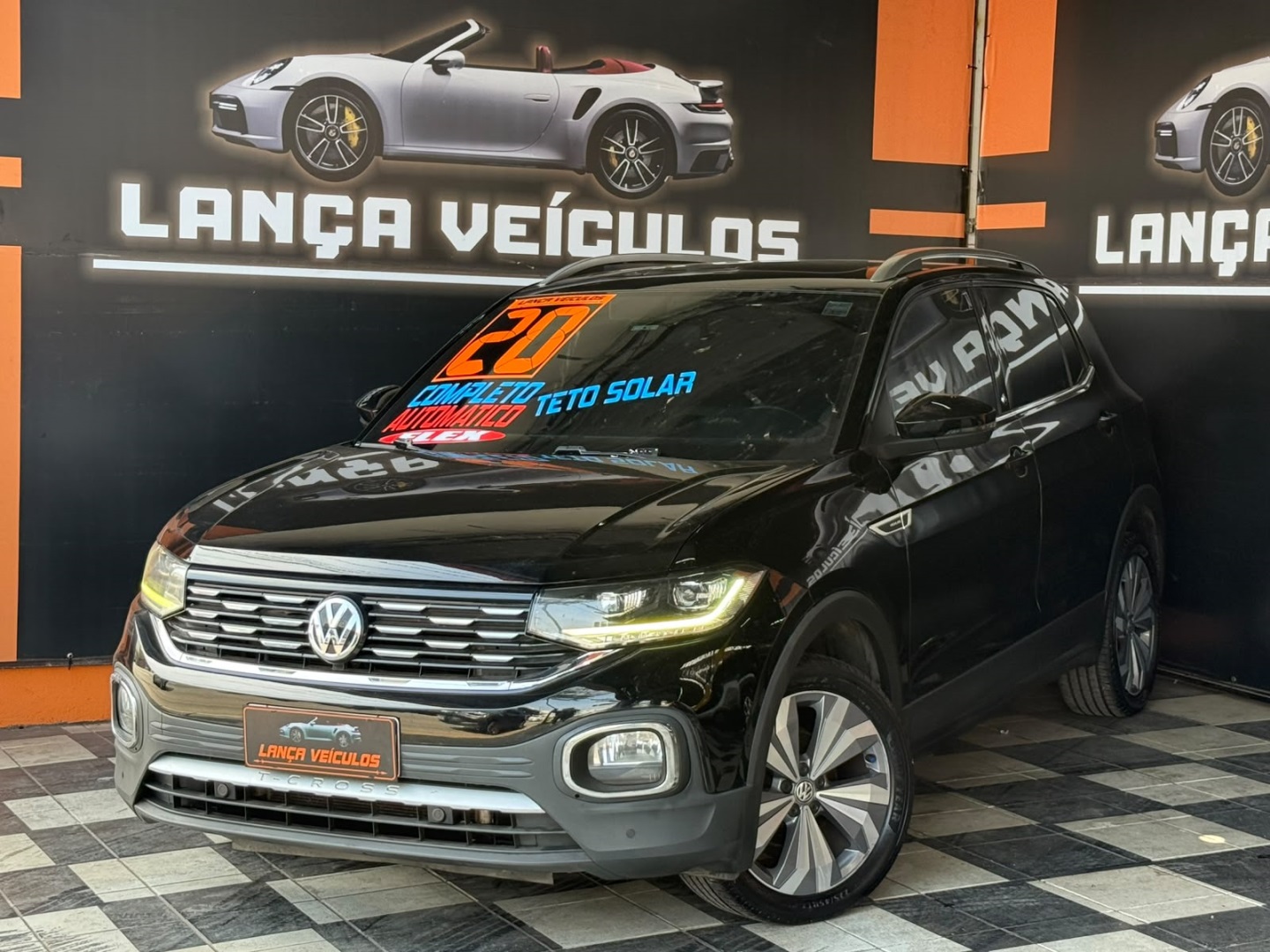 VOLKSWAGEN T-CROSS