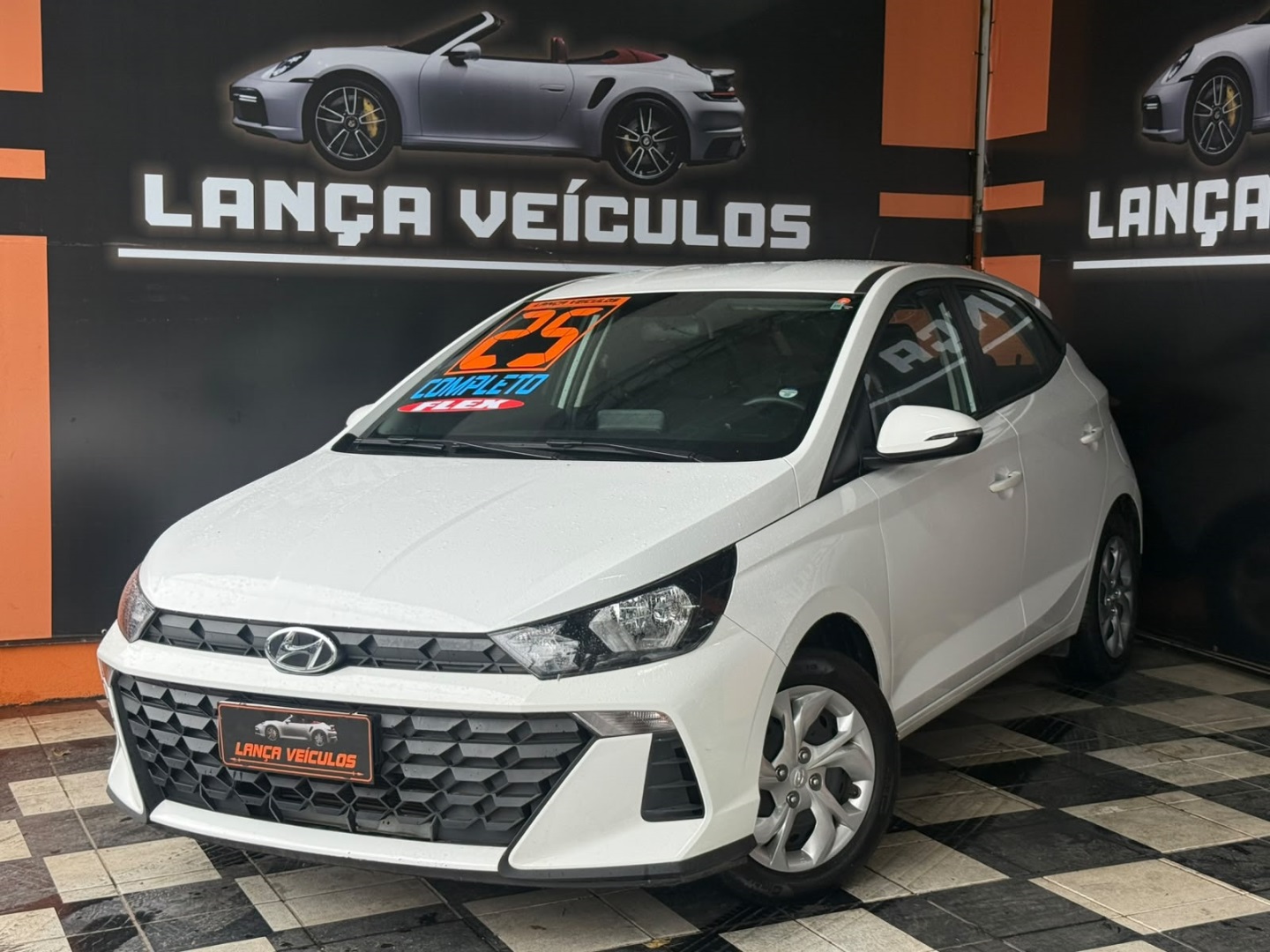 HYUNDAI HB20
