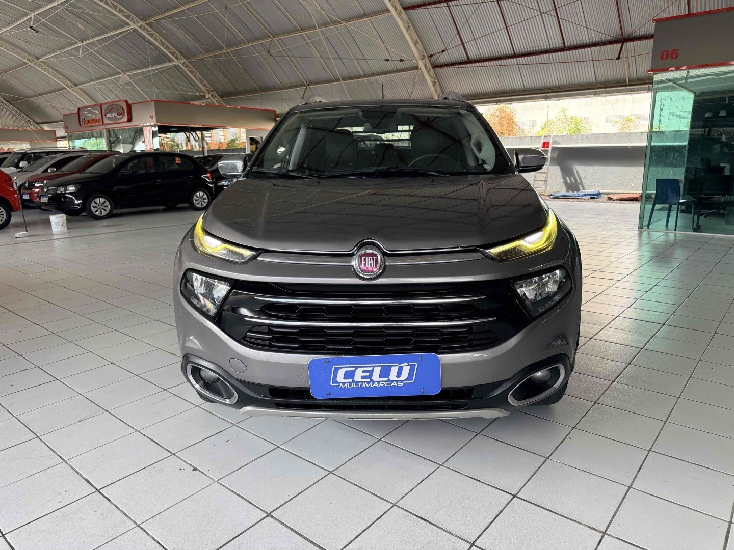 FIAT TORO 2.0 16V TURBO DIESEL VOLCANO 4WD AT9