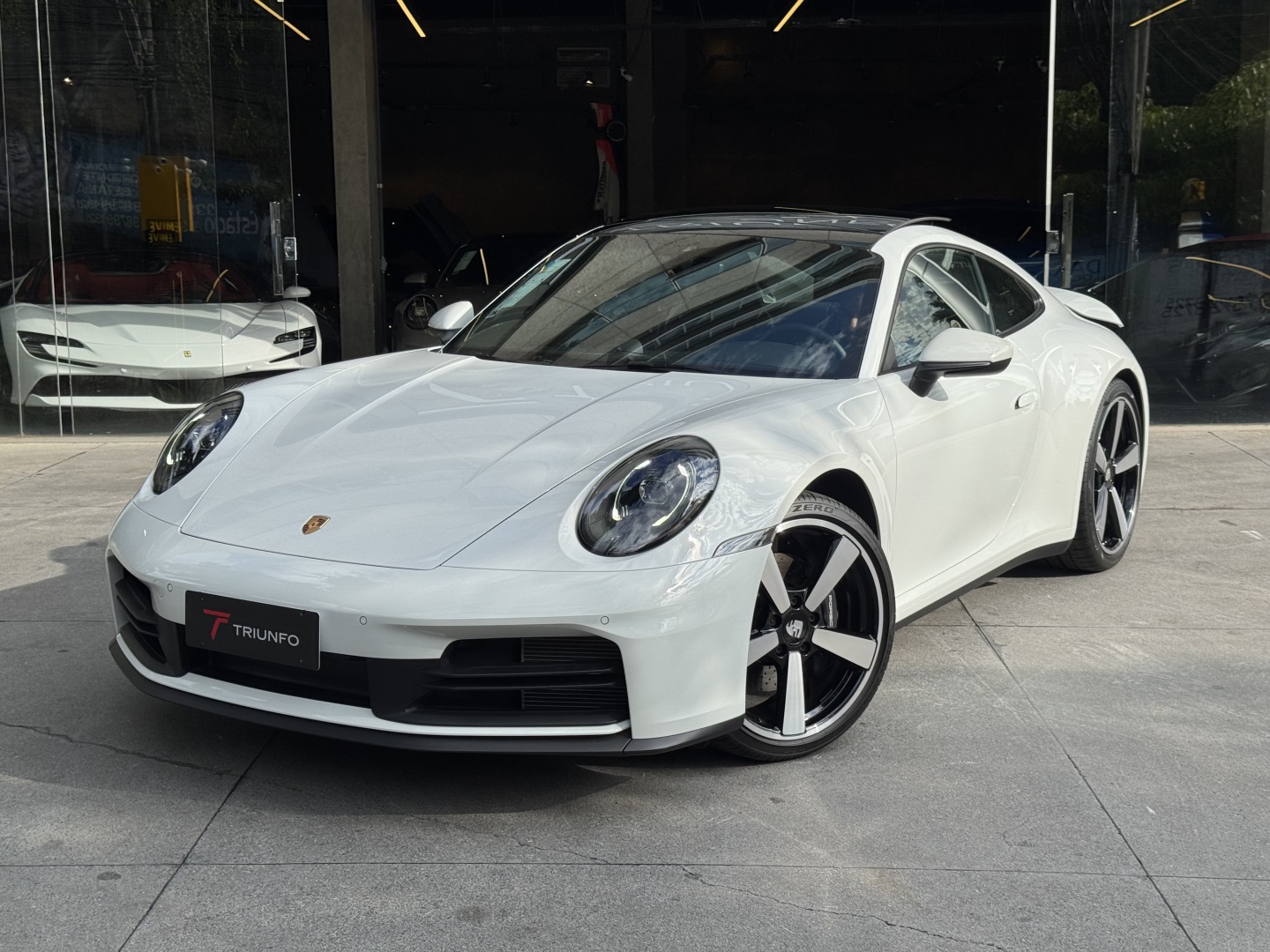 PORSCHE 911