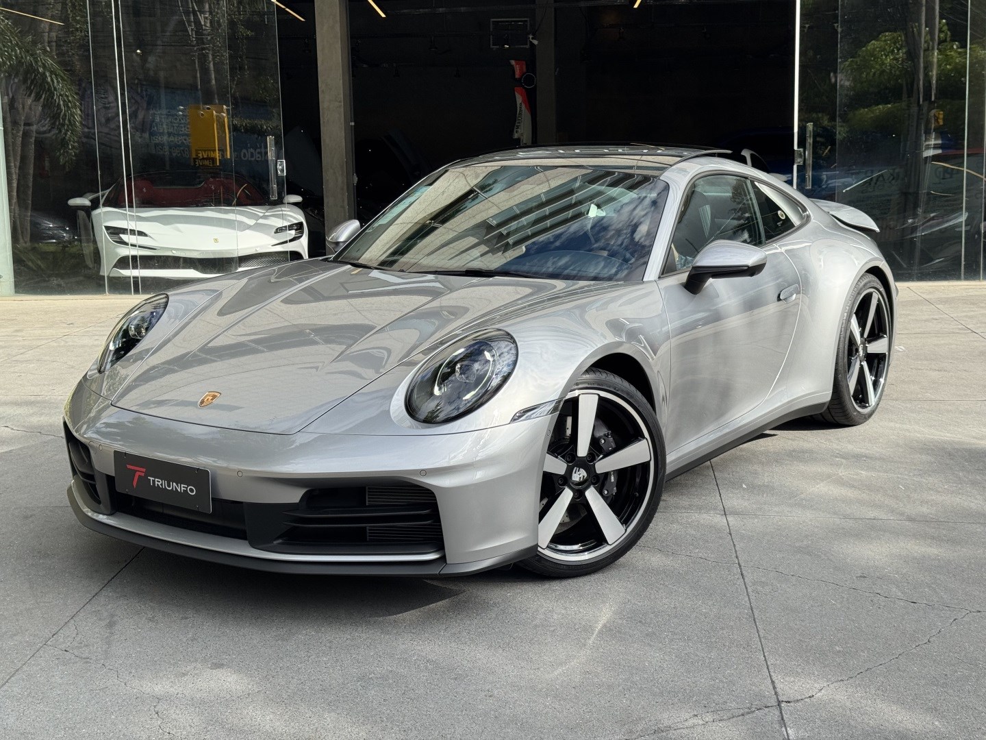 PORSCHE 911