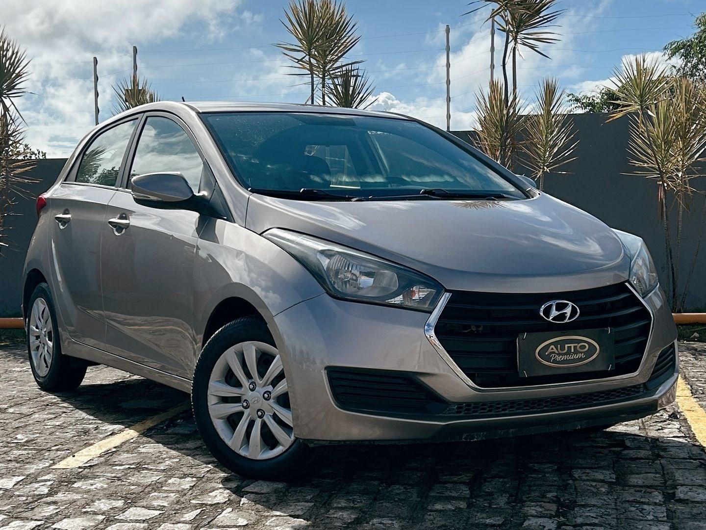 HYUNDAI HB20 1.0 COMFORT 12V FLEX 4P MANUAL