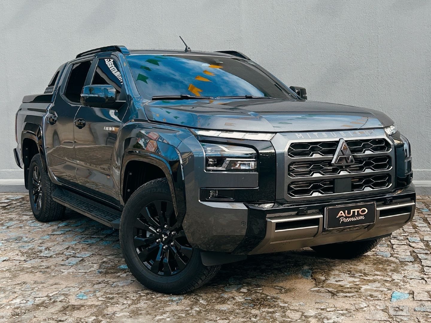 MITSUBISHI TRITON 2.4 BITURBO DIESEL CD KATANA 4X4 AUTOMÁTICO