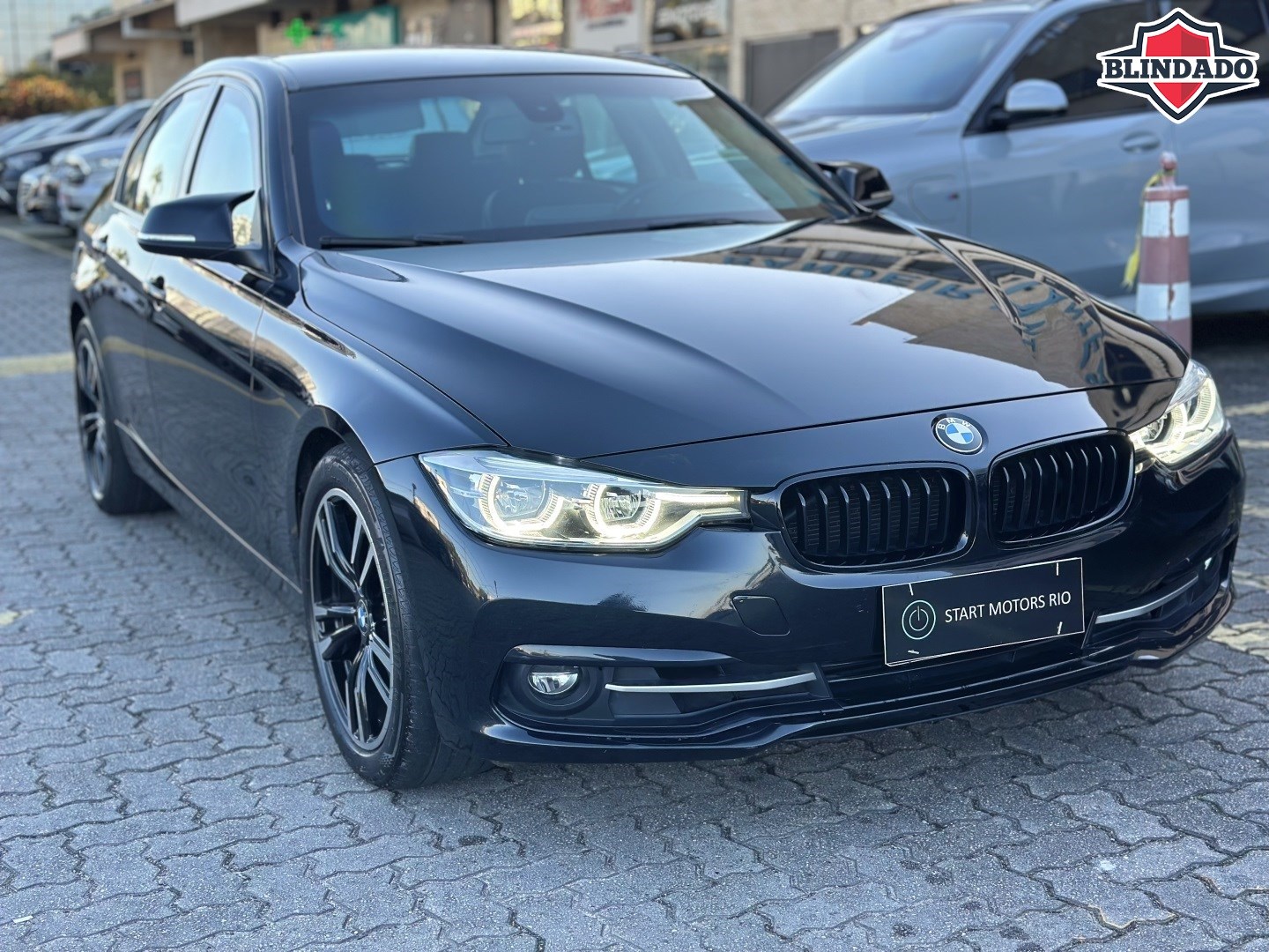 BMW 320i