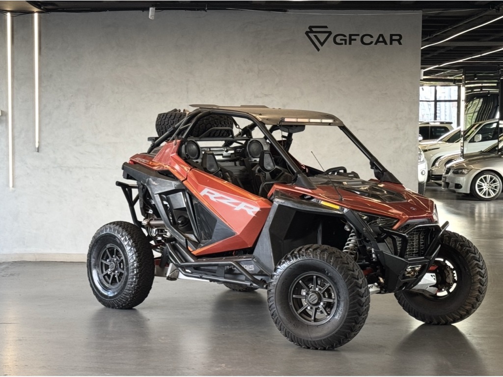 POLARIS RZR XP 4 1000 4X4 (UTV)