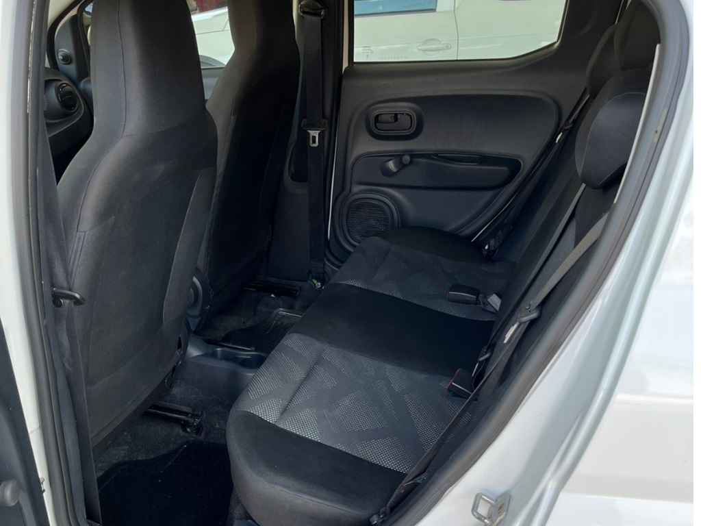 FIAT MOBI 1.0 EVO FLEX LIKE. MANUAL 2023 Branco - Miniatura 8 - SIG Multimarcas