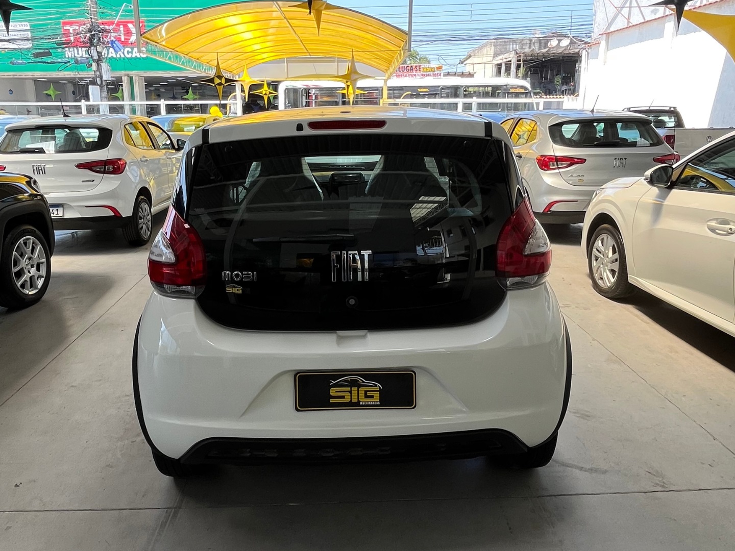 FIAT MOBI 1.0 EVO FLEX LIKE. MANUAL 2023 Branco - Miniatura 5 - SIG Multimarcas