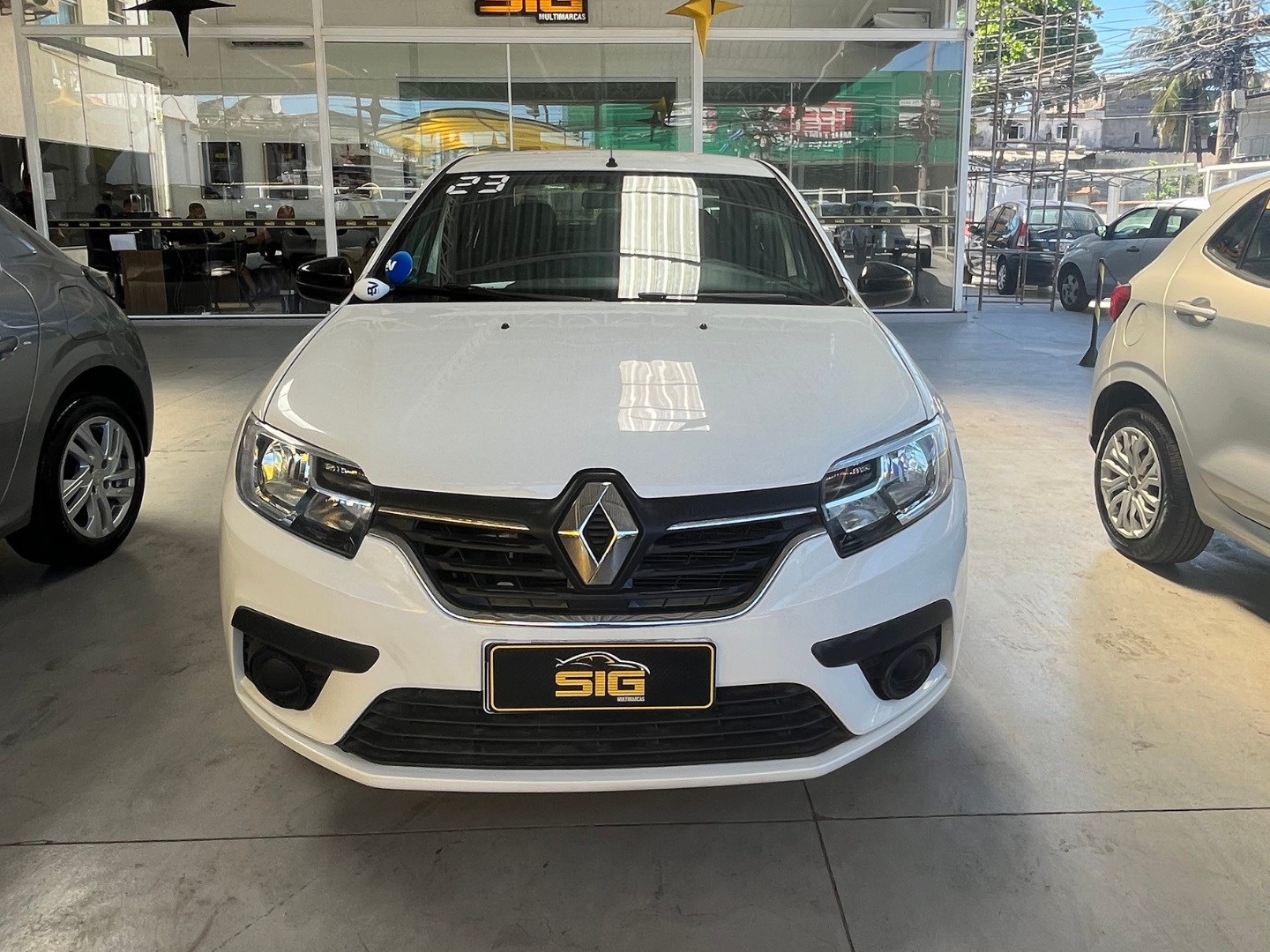 RENAULT LOGAN 1.0 12V SCE FLEX ZEN MANUAL 2023 - Miniatura 2