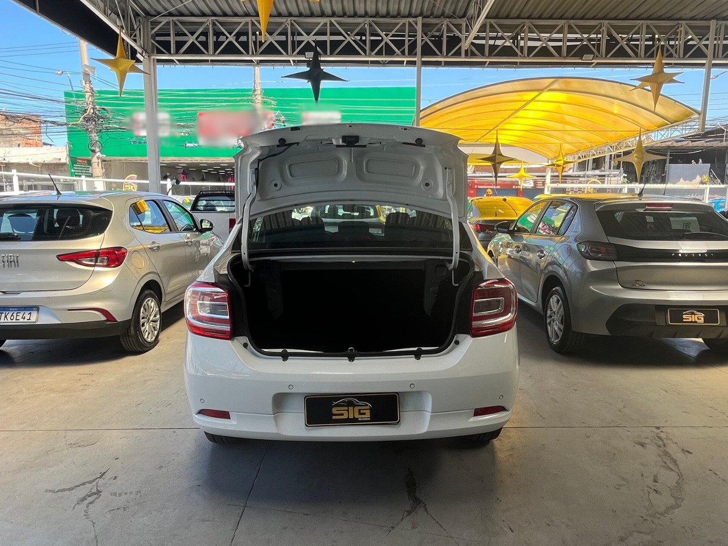 RENAULT LOGAN 1.0 12V SCE FLEX ZEN MANUAL 2023 - Miniatura 6