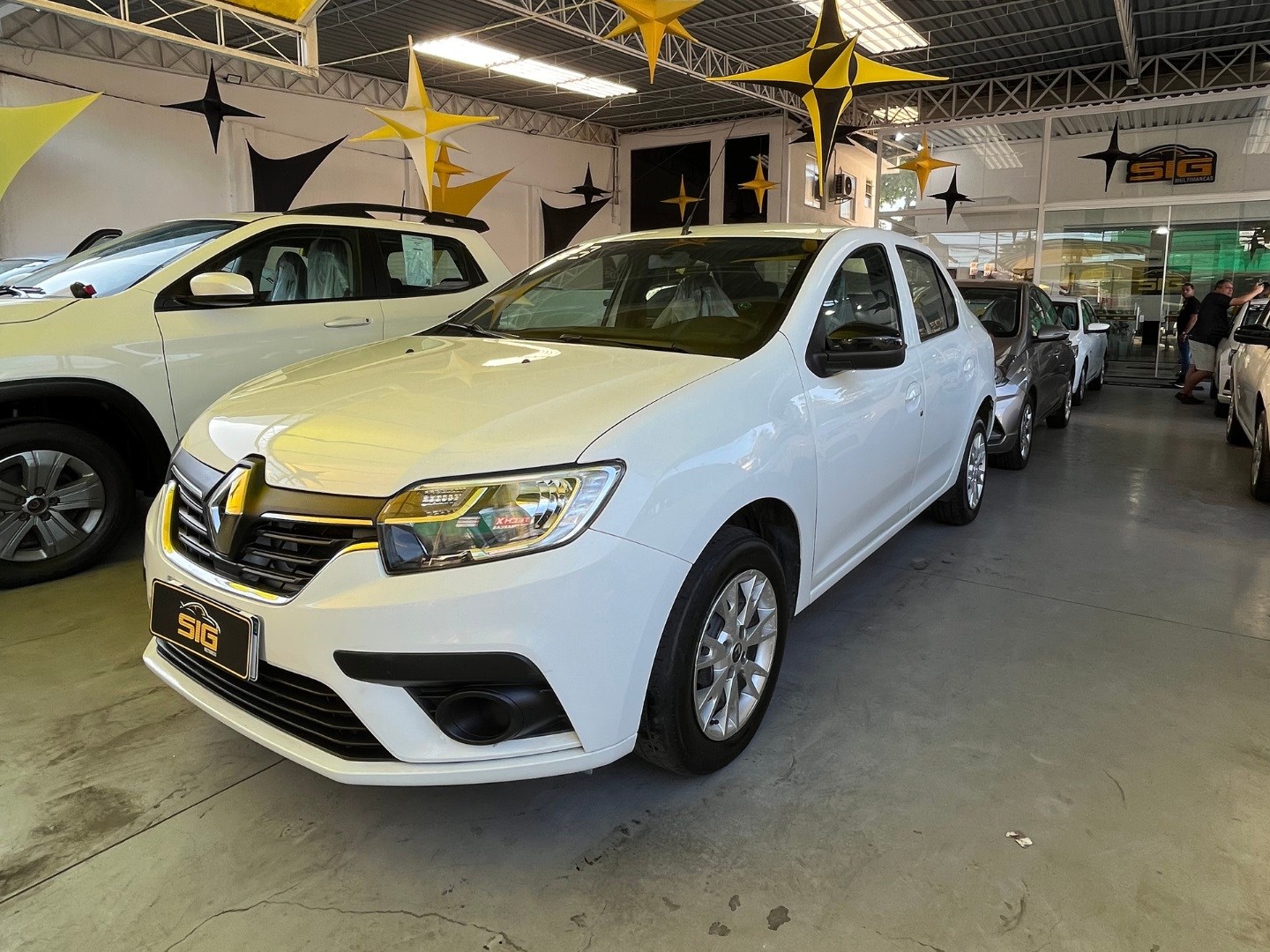 RENAULT LOGAN 1.0 12V SCE FLEX ZEN MANUAL 2023 - Miniatura 4